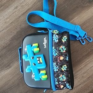 Lunch box Smiggle